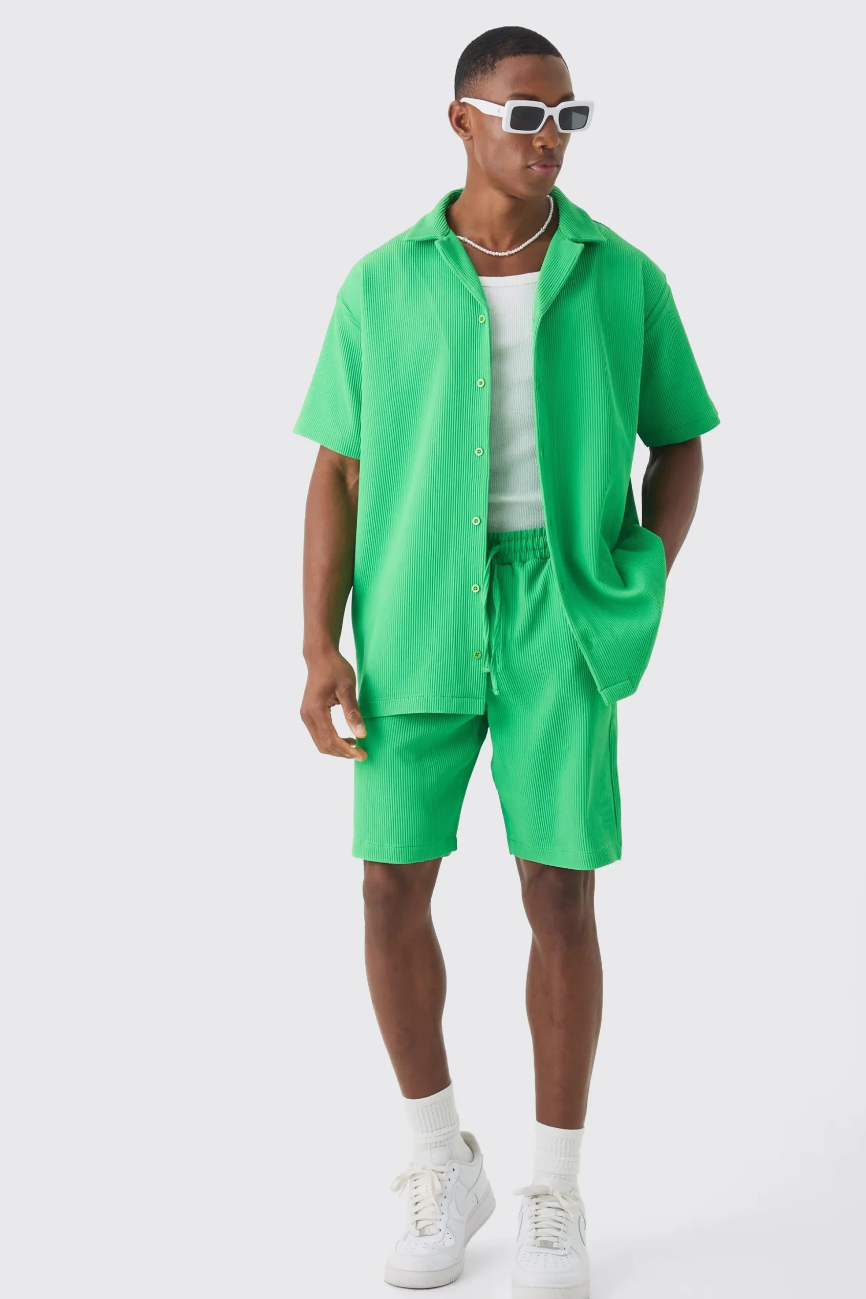 Oversized Short Sleeve Pleated Shirt And Short Set | BoohooMAN UK