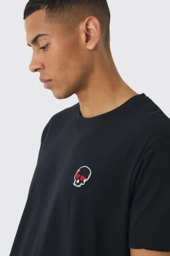 Oversized Skull Embroidered T-shirt | BoohooMAN UK