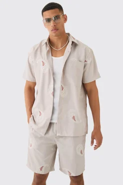 Oversized Soft Twill Paisley Embroidered Shirt And Short | BoohooMAN UK
