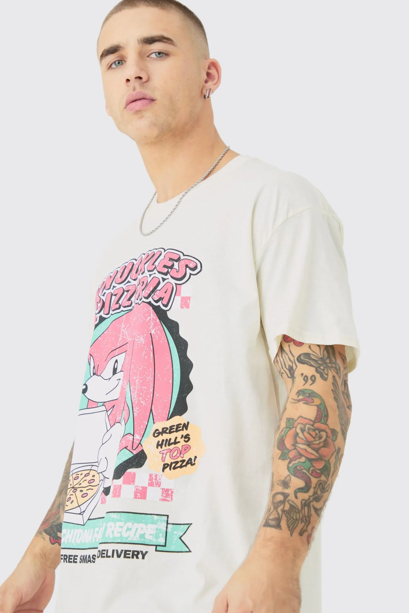 Oversized Sonic Knuckles Pizza License T-shirt | BoohooMAN UK