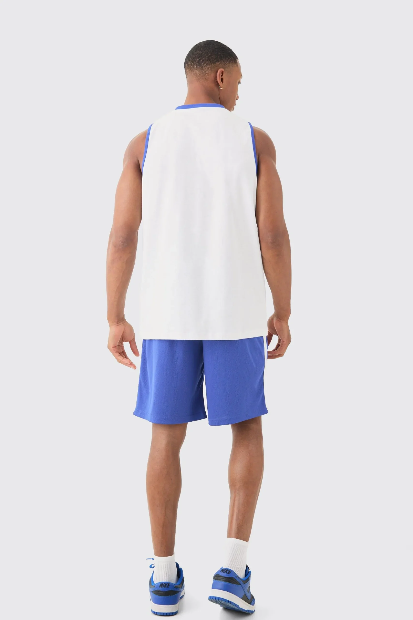 Oversized Sonic The Hedgehog License Mesh Vest And Short Set | BoohooMAN UK