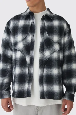 Oversized Star Applique Check Shirt | BoohooMAN UK