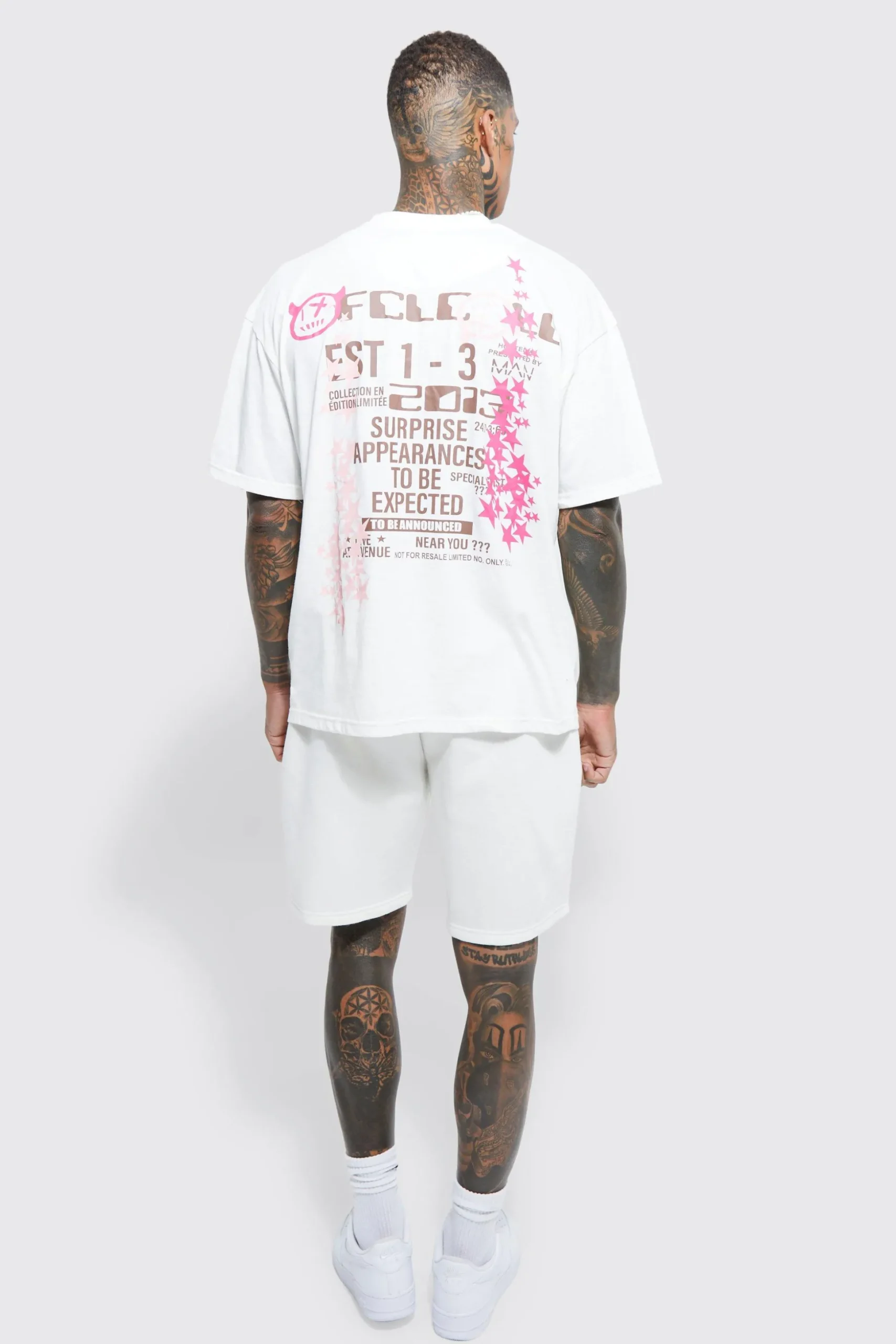 Oversized Star Graphic T-shirt & Short Set | BoohooMAN UK