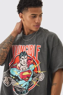 Oversized Superman Wash License T-shirt | BoohooMAN UK