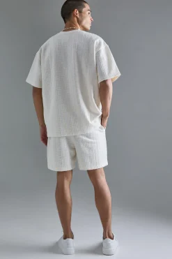 Oversized Textured Stripe T-shirt | BoohooMAN UK