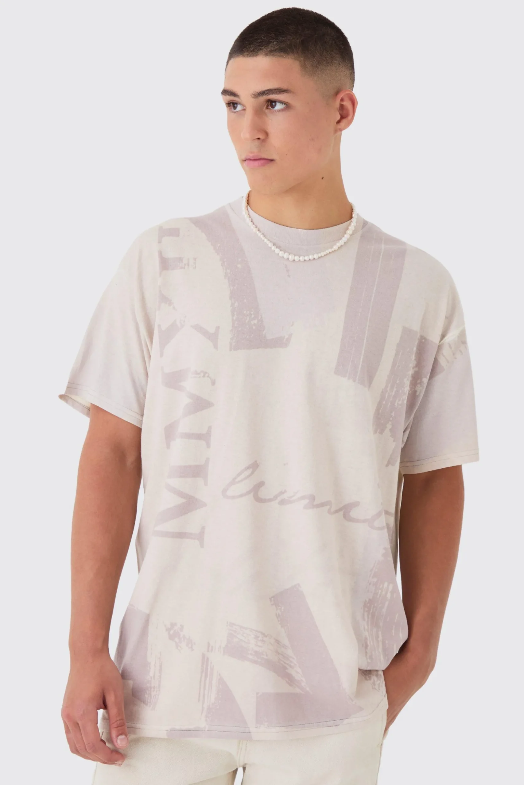 Oversized Vintage Washed Graphic T-shirt | BoohooMAN UK