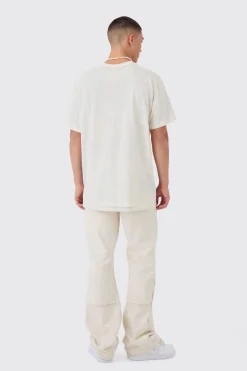 Oversized Vintage Washed Graphic T-shirt | BoohooMAN UK