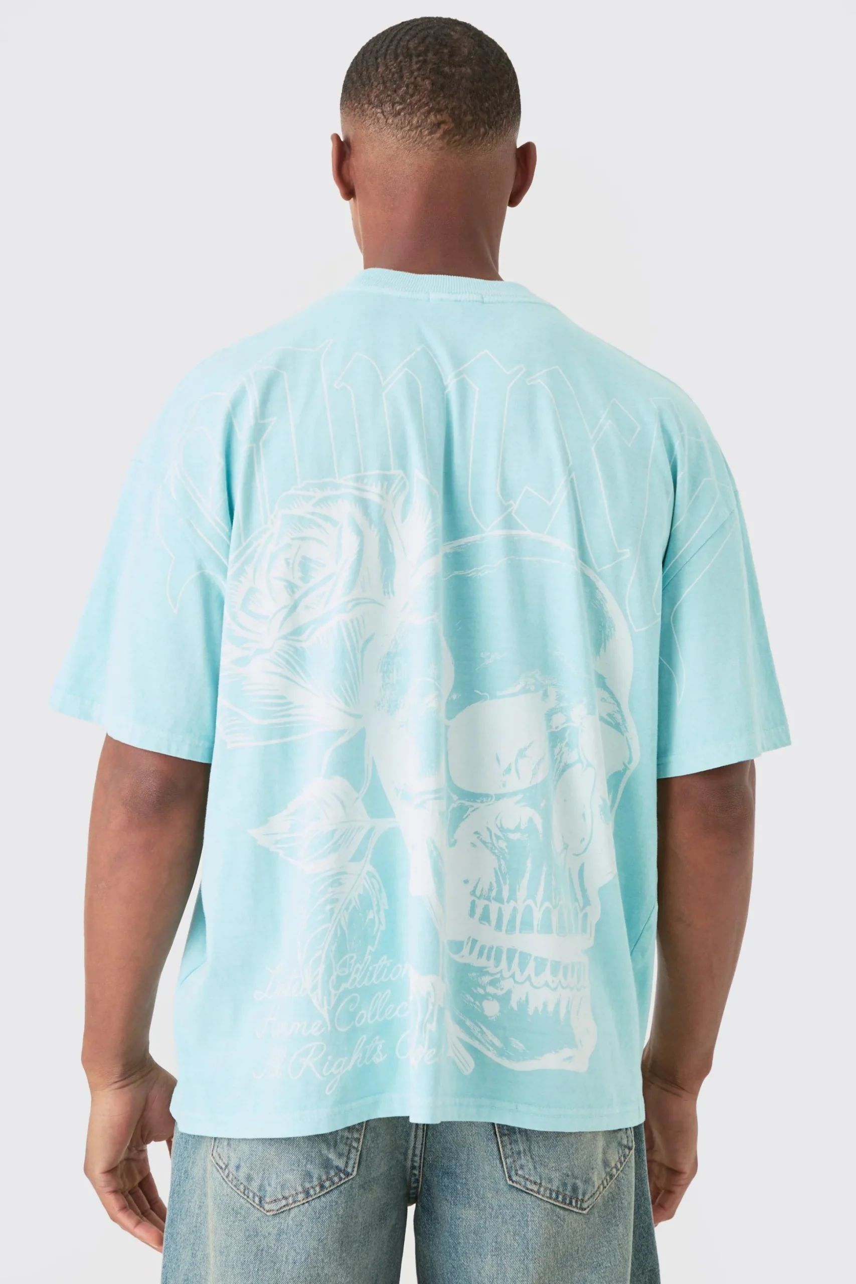 Oversized Wash Large Scale Skull Graphic T-shirt | BoohooMAN UK