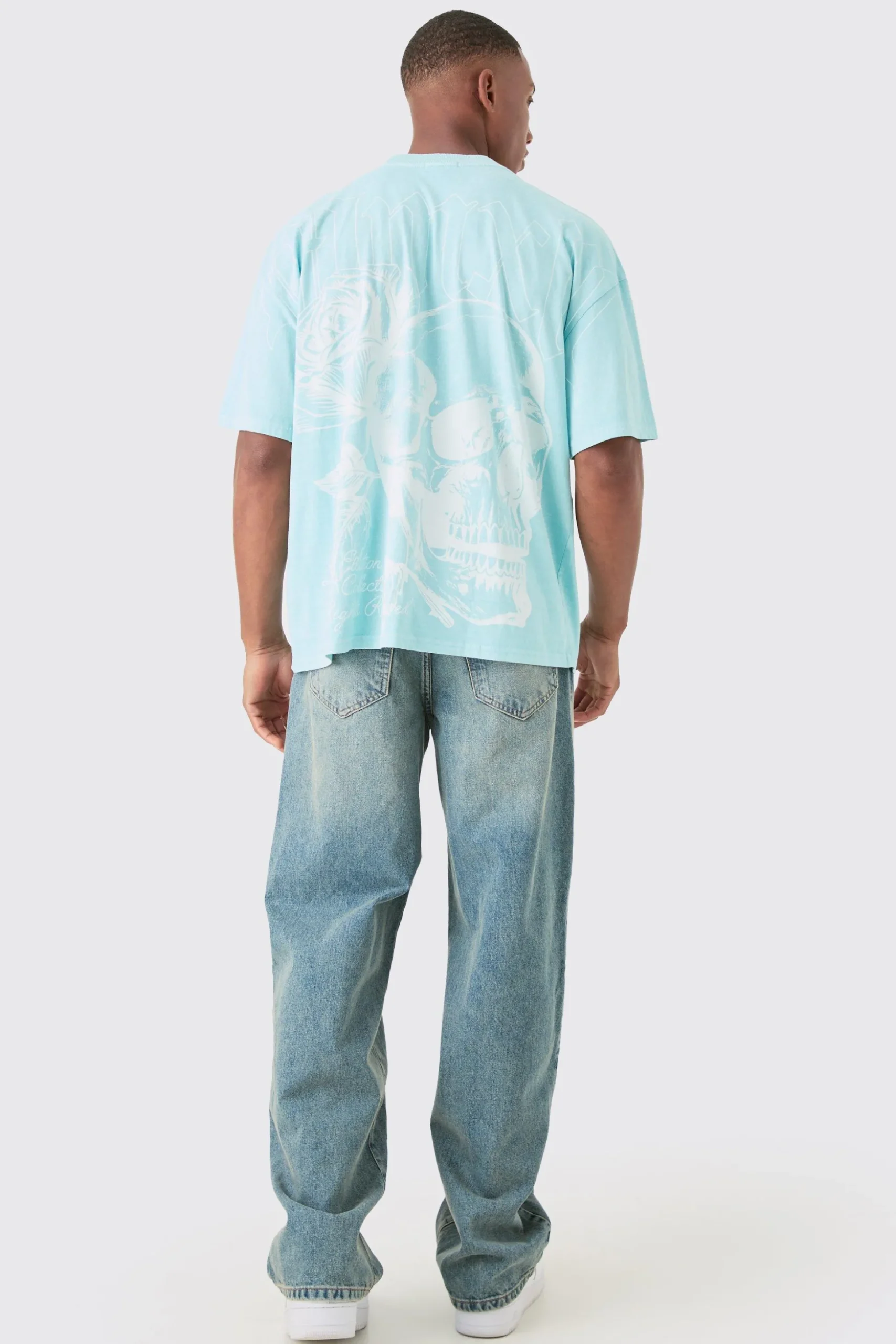 Oversized Wash Large Scale Skull Graphic T-shirt | BoohooMAN UK