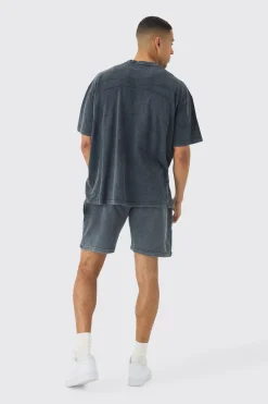 Oversized Wash Pintuck T-shirt And Short Set | BoohooMAN UK