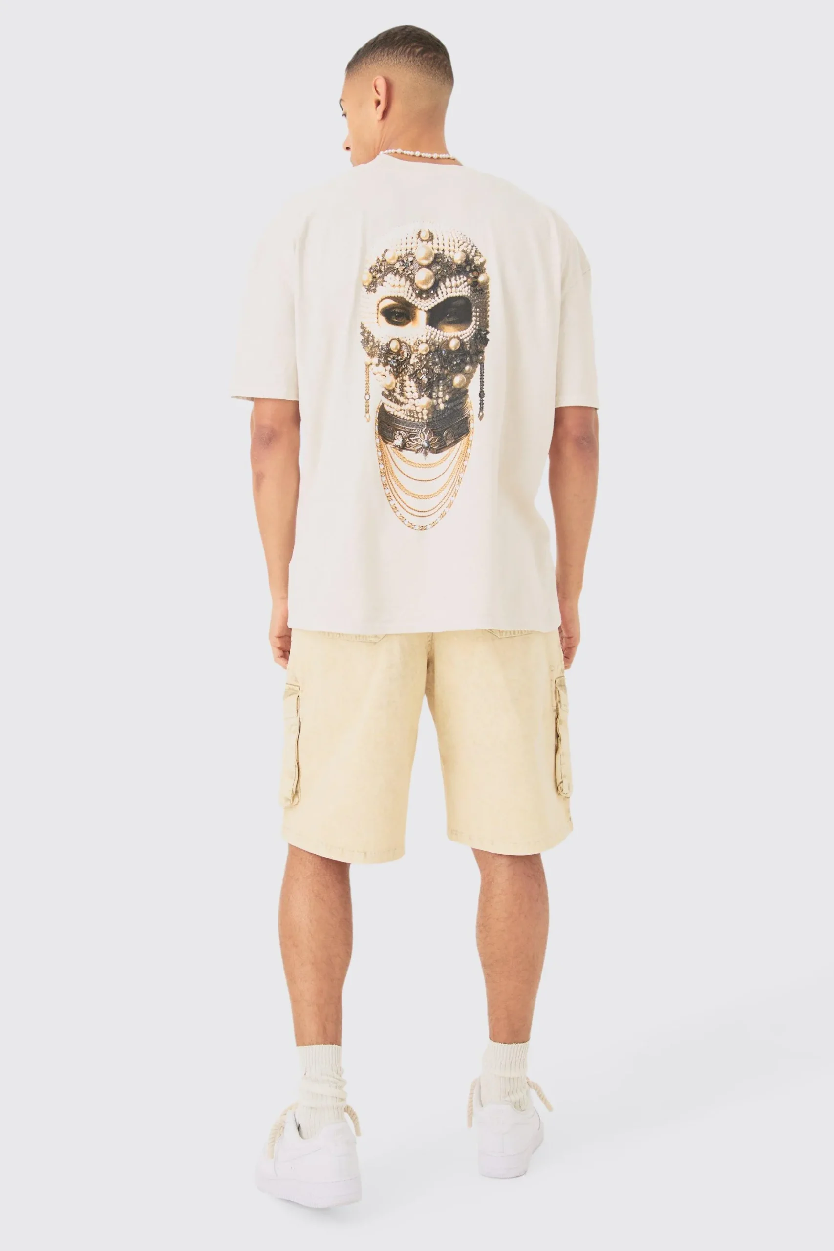 Oversized Washed Jewel Mask Back Print T-shirt | BoohooMAN UK