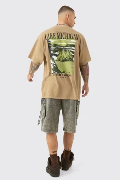 Oversized Washed Lake Michigan Back Printed T-shirt | BoohooMAN UK