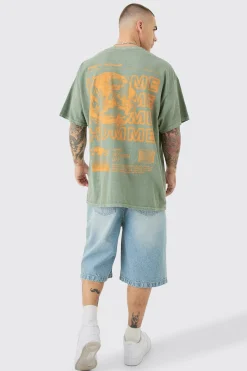 Oversized Washed Moon Graphic Back Print T-shirt | BoohooMAN UK
