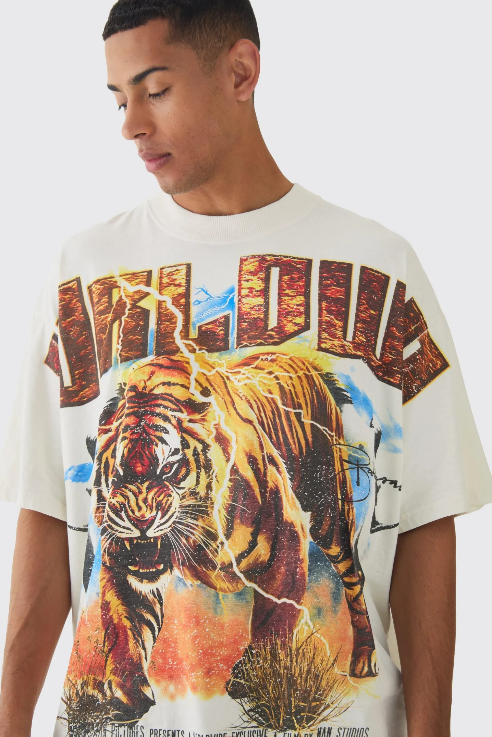 Oversized Western Worldwide Tiger Large Scale Wash Print T-Shirt | BoohooMAN UK