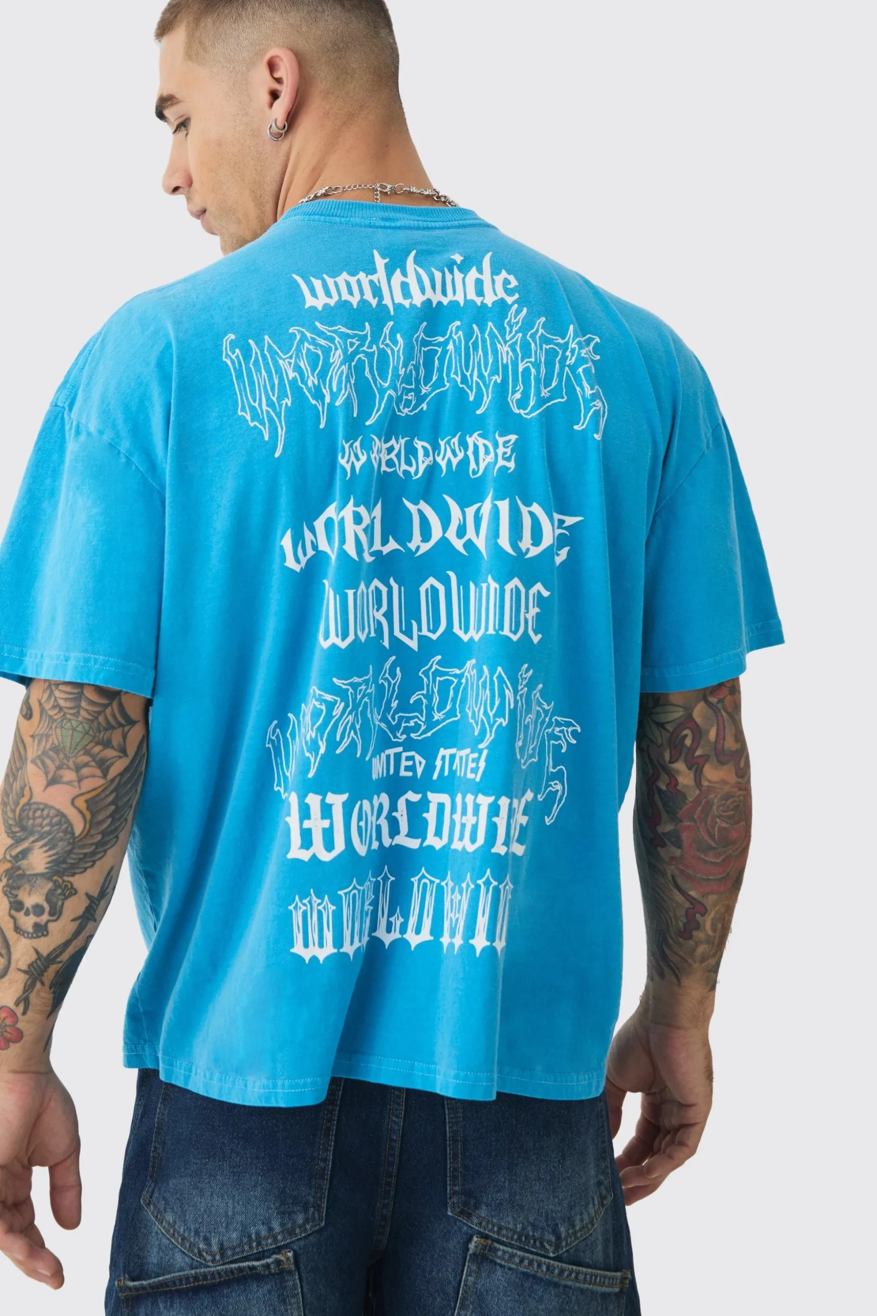 Oversized Worldwide Gothic Print T-shirt | BoohooMAN UK