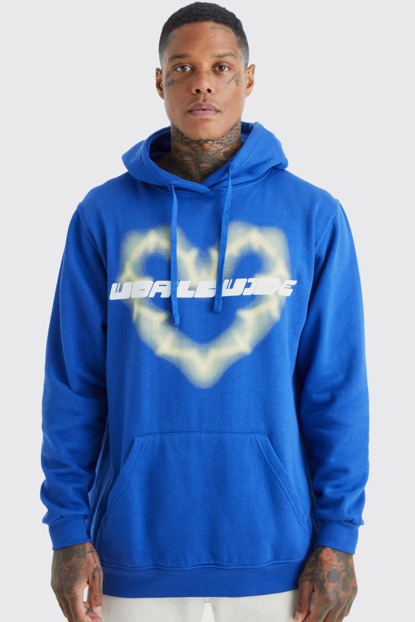 Oversized Worldwide Heart Hoodie | BoohooMAN UK