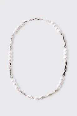 Pearl And Metal Necklace In Silver | BoohooMAN UK