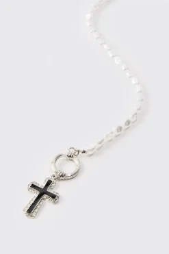 Pearl Cross Pendant Necklace In Silver | BoohooMAN UK