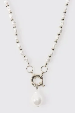 Pearl Pendant Necklace In Silver | BoohooMAN UK