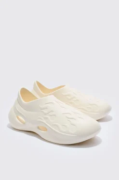 Perforated Flame Moulded Mule | BoohooMAN UK