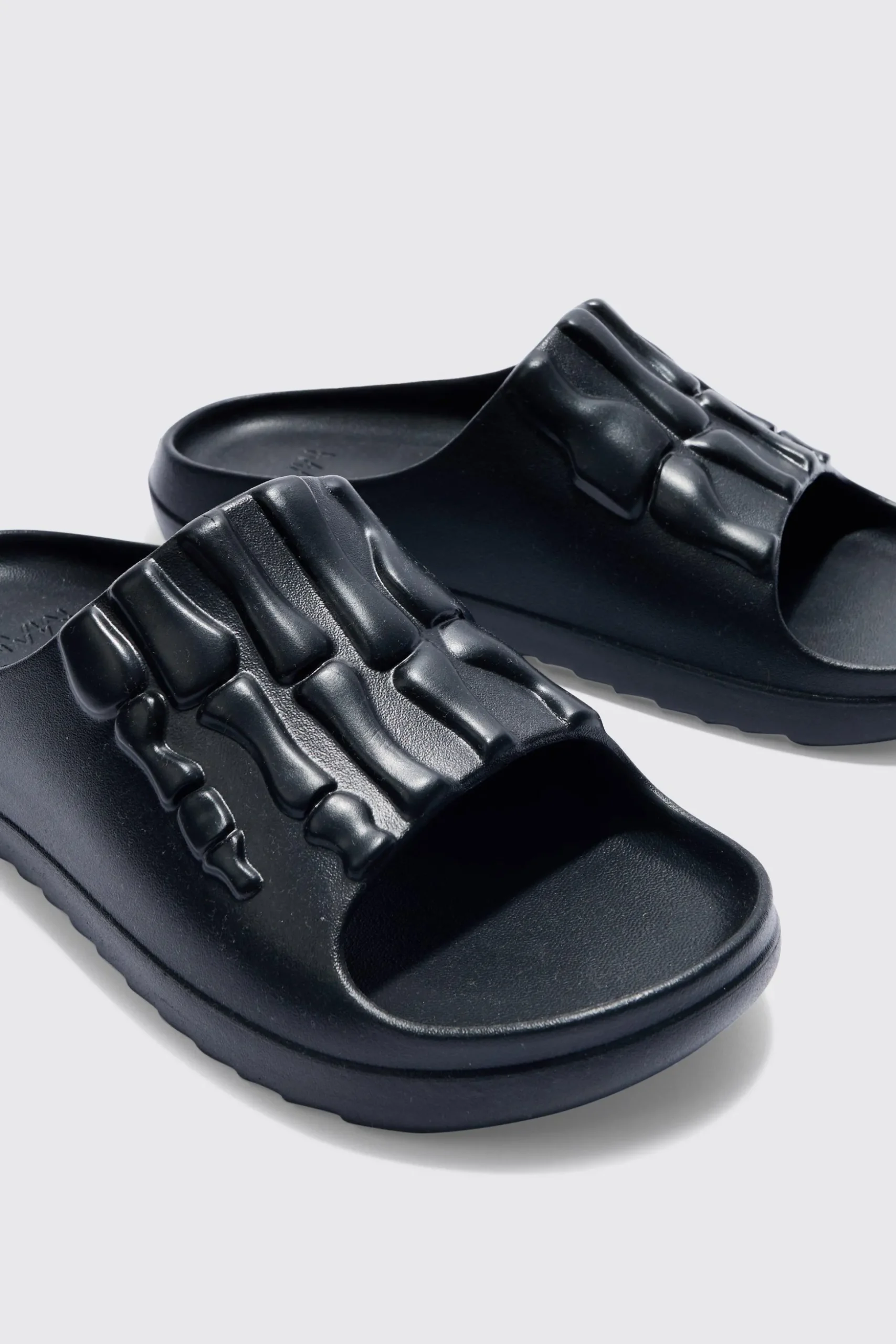 Perforated Skeleton Moulded Slider | BoohooMAN UK