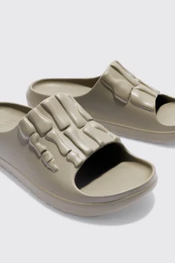 Perforated Skeleton Moulded Slider | BoohooMAN UK