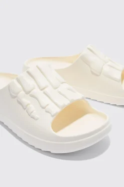 Perforated Skeleton Moulded Slider | BoohooMAN UK
