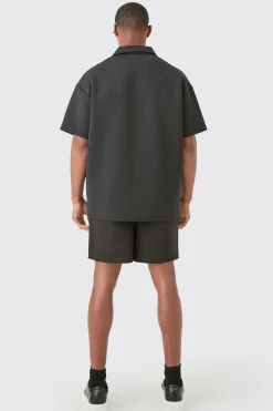 Pin Tuck Stretch Elasticated Waist Shorts | BoohooMAN UK