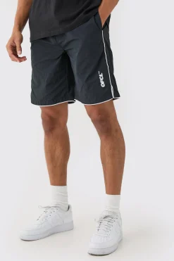 Piped Runner Short | BoohooMAN UK