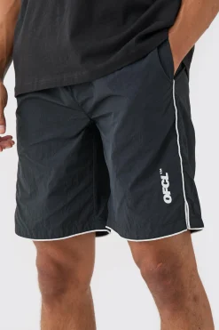 Piped Runner Short | BoohooMAN UK