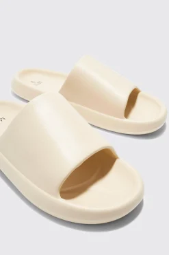 Plain Moulded Slider | BoohooMAN UK