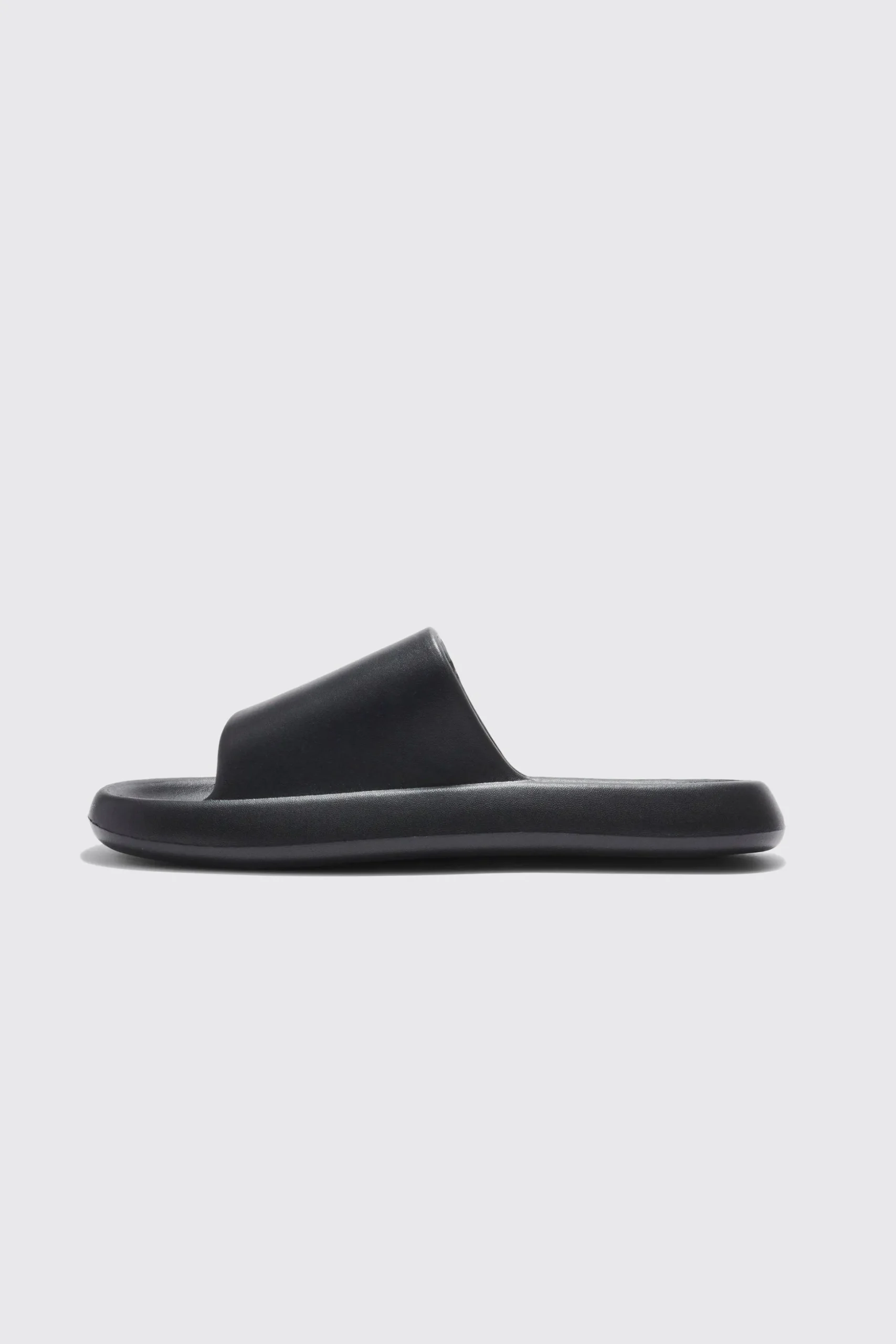 Plain Moulded Slider | BoohooMAN UK