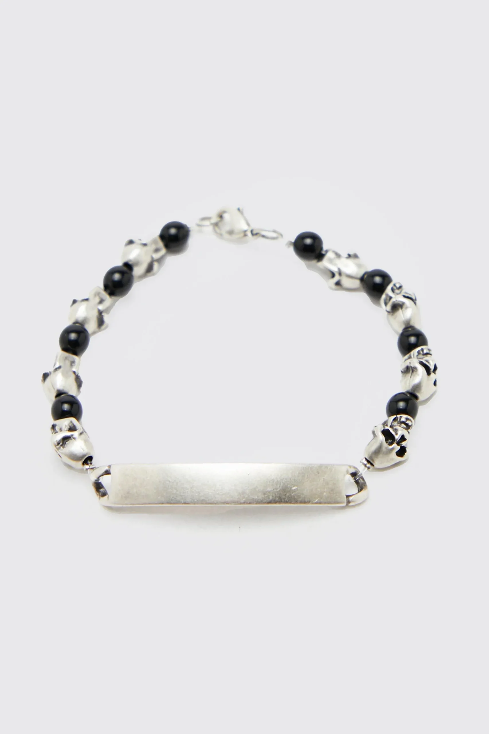 Plaque Skull Bead Bracelet | BoohooMAN UK