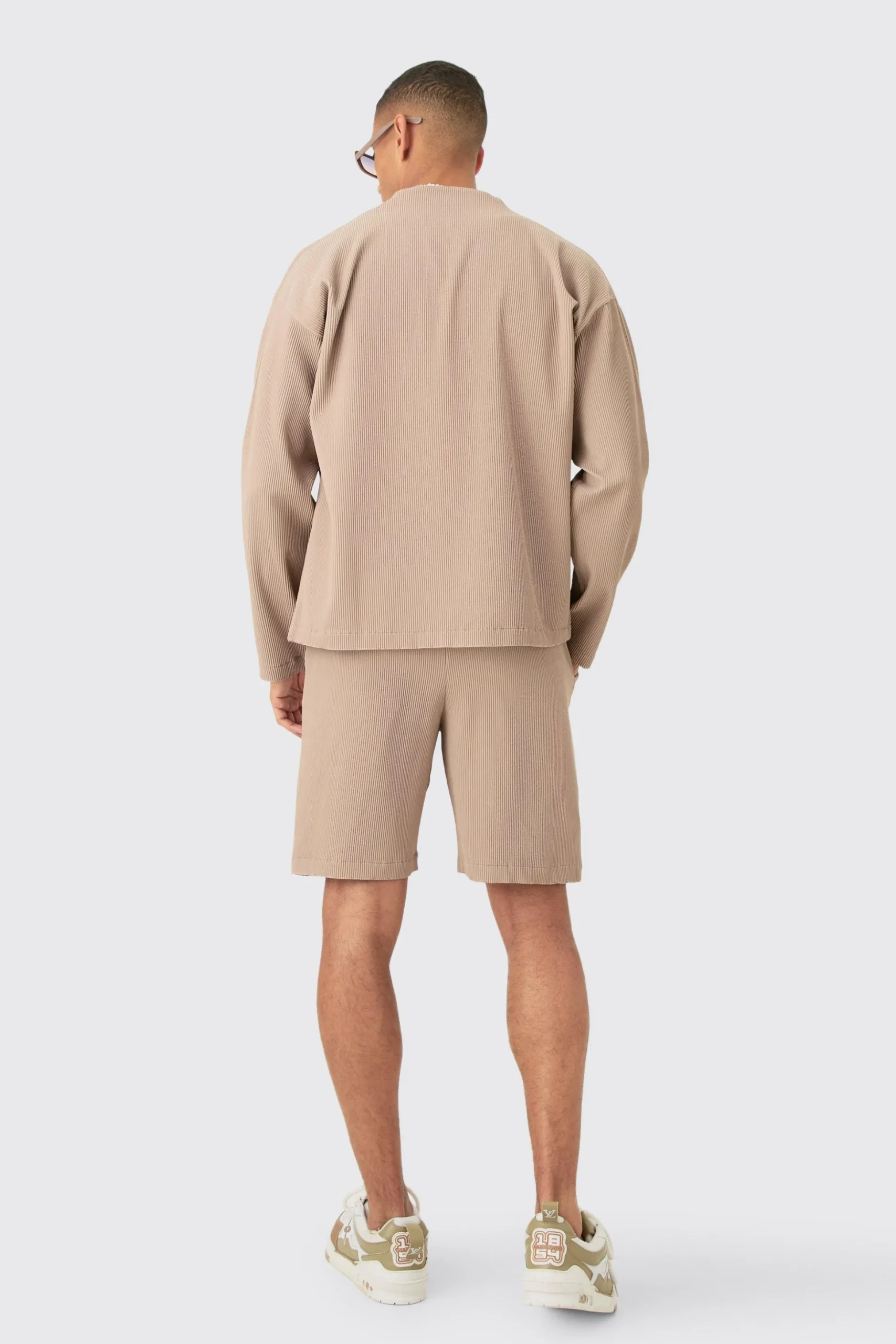 Pleated Longsleeve Collarless Boxy Shirt & Short Set | BoohooMAN UK