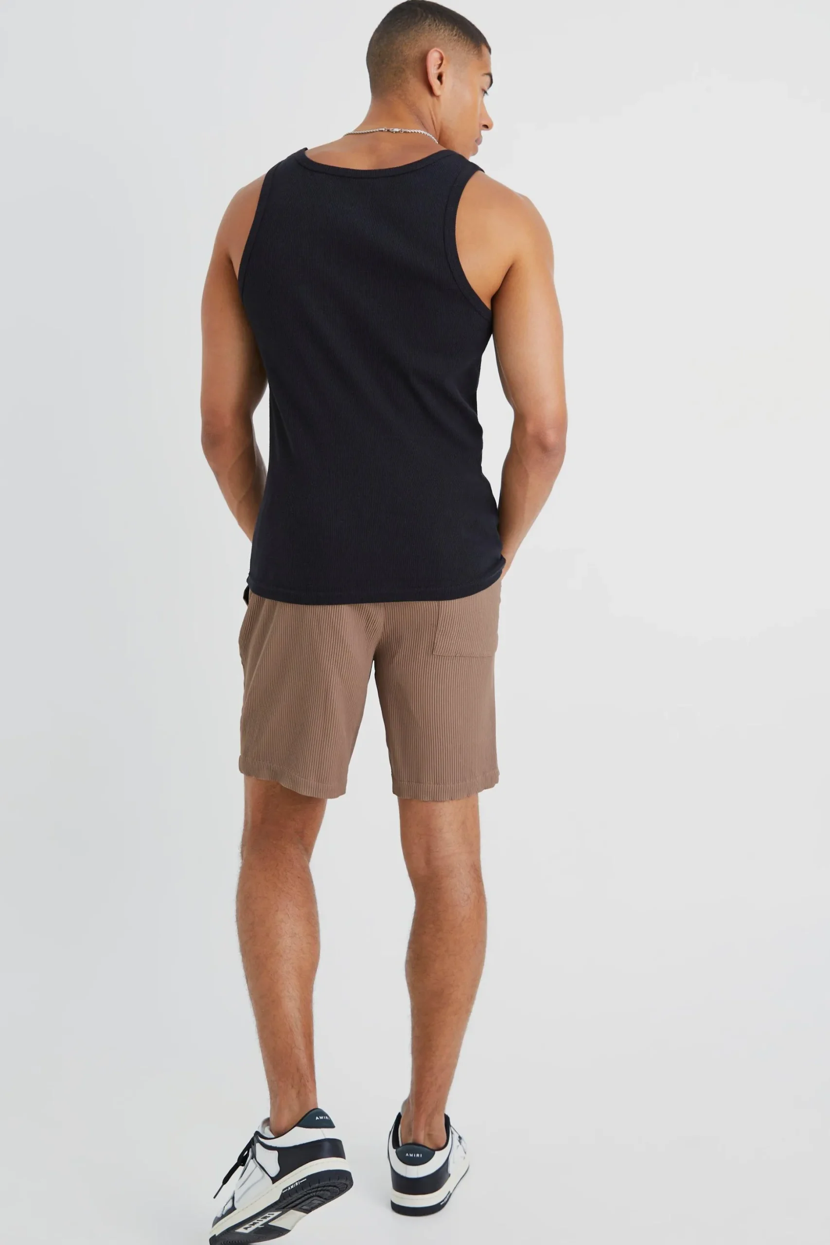 Pleated Mid Length Short | BoohooMAN UK