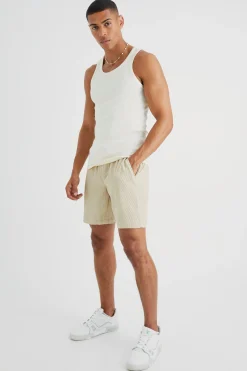 Pleated Mid Length Short | BoohooMAN UK