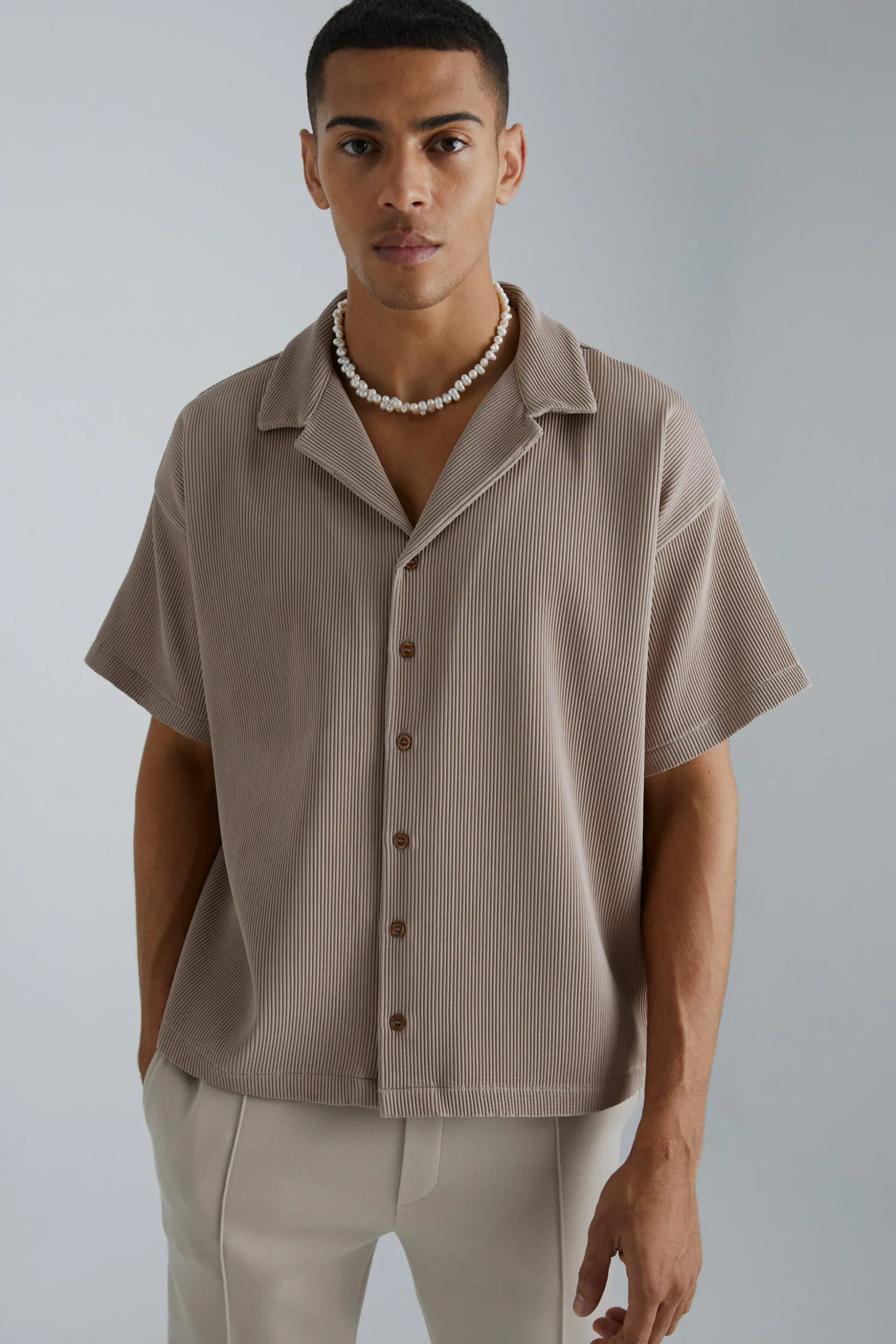 Pleated Short Sleeve Oversized Boxy Shirt | BoohooMAN UK
