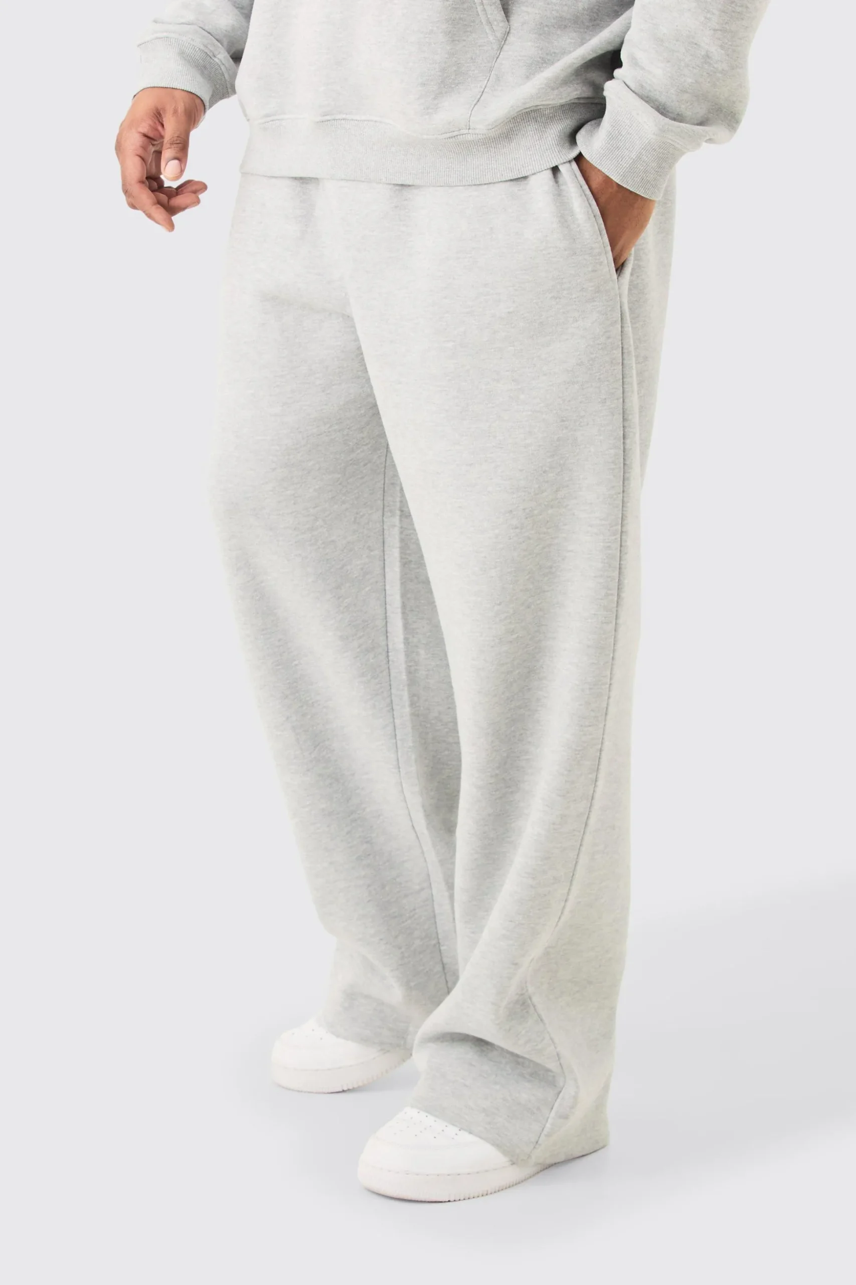 Plus Basic Relaxed Fit Jogger In Grey Marl | BoohooMAN UK
