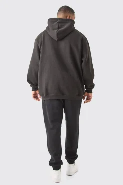 Plus Basic Slim Fit Jogger In Black | BoohooMAN UK