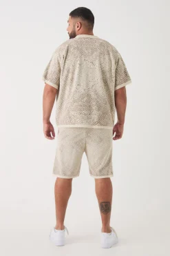 Plus Boxy Face Jacquard Knitted Shirt & Short Set | BoohooMAN UK