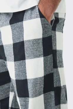 Plus Brushed Check Loungewear Bottoms In Black | BoohooMAN UK