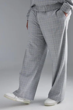 Plus Check Tailored Wide Leg Trousers | BoohooMAN UK