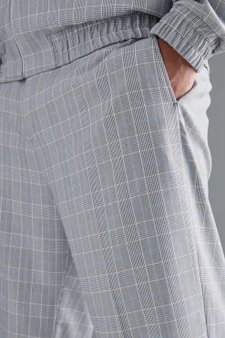 Plus Check Tailored Wide Leg Trousers | BoohooMAN UK