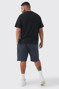 Plus Corvette Printed Licensed T-shirt In Black | BoohooMAN UK