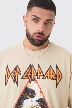 Plus Def Leppard License Tour Graphic T-shirt | BoohooMAN UK