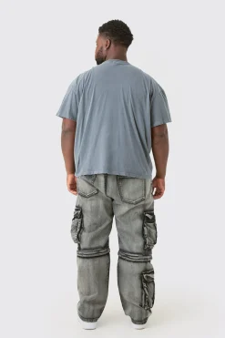 Plus Distressed Oversized Washed Alien Graphic T-shirt | BoohooMAN UK