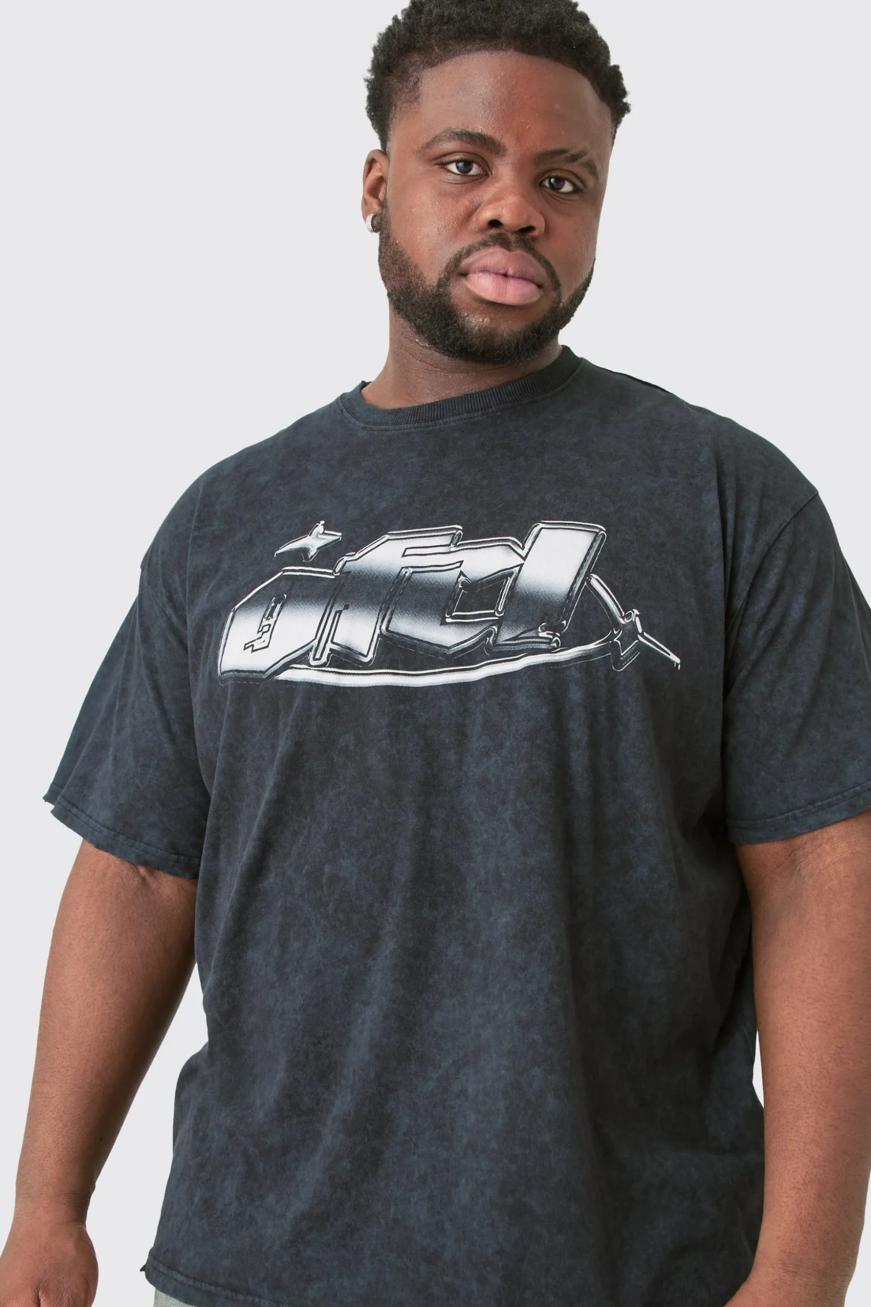 Plus Distressed Oversized Acid Wash Graphic T-shirt | BoohooMAN UK