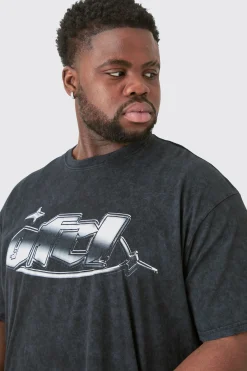 Plus Distressed Oversized Acid Wash Graphic T-shirt | BoohooMAN UK