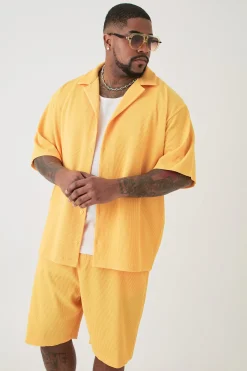 Plus Drop Revere Pleated Shirt & Short Set In Yellow | BoohooMAN UK