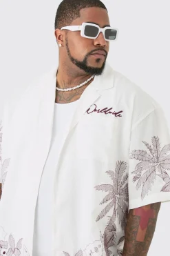 Plus Drop Revere Seersucker Embroidered Floral Shirt & Short Set | BoohooMAN UK
